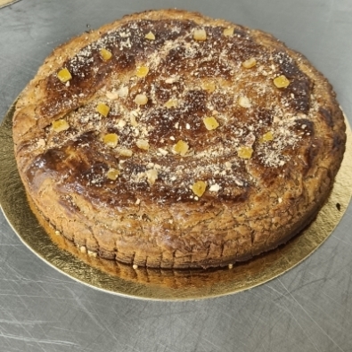 Galette frangipane marron